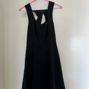 Rachel Zoe Mini Black Dress Open Bow-Back Pleats LBD Size 2